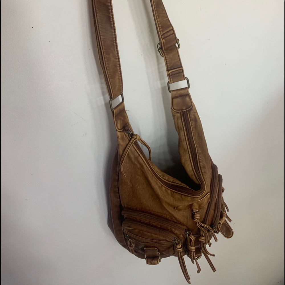 adjustable strap bag - Picture 2 of 4